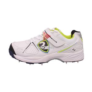 SG Hilite 4.0 Spikes Cricket Shoes