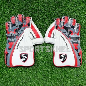 SG Super Club Wicket Keeping Gloves Junior