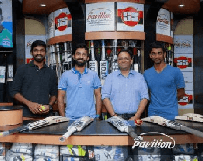 Dinesh Karthik & Abhinav Mukund & Baba Indrajith